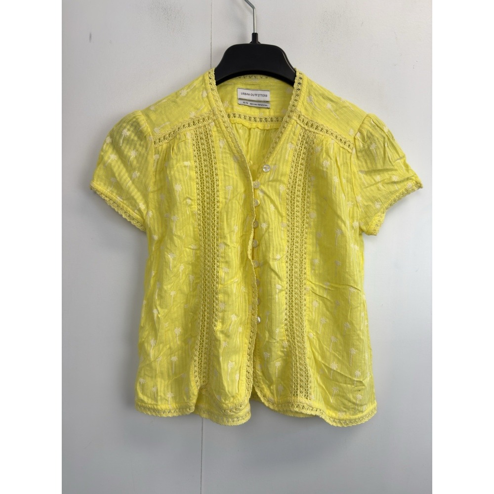 Urban Outfitters Simone Button Top XS Women's Casual Short Sleeve Blouse Yellow